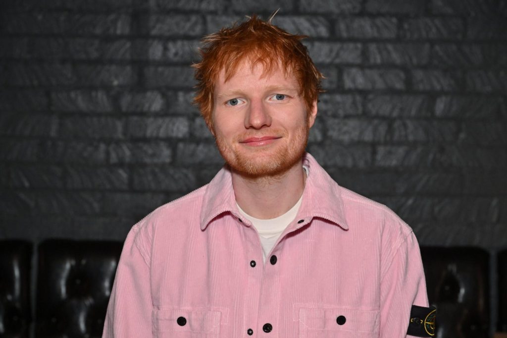 Эд Ширан подписывает контракт с Interscope Records после ухода из Warner Music