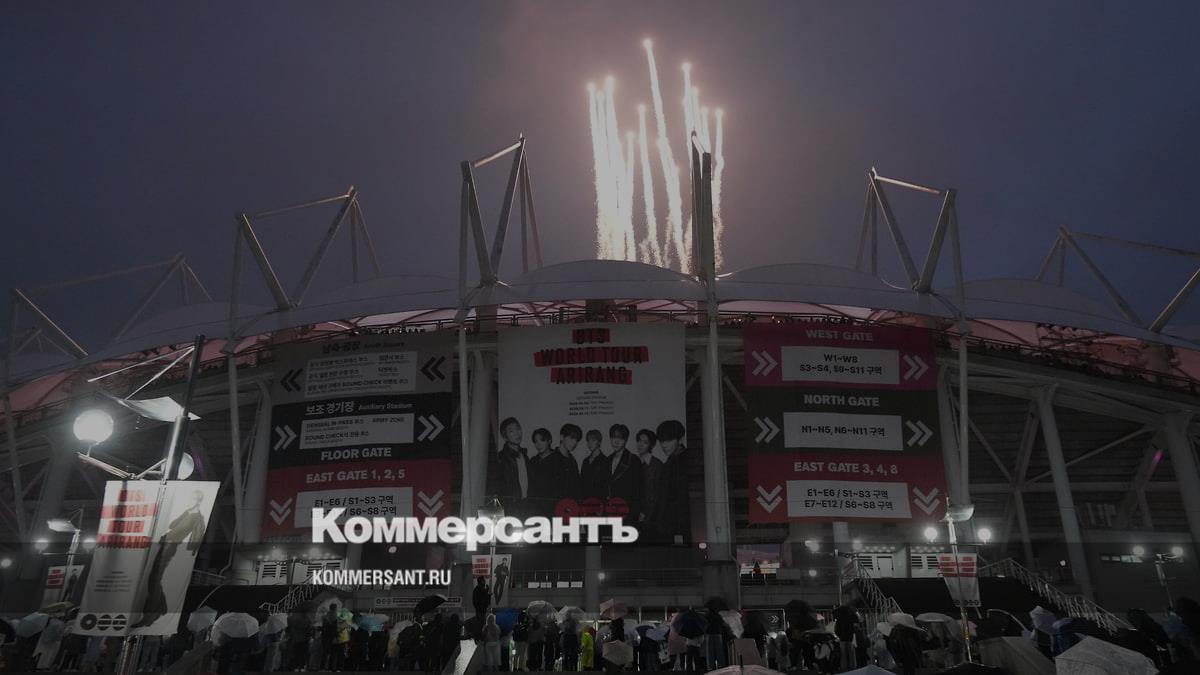 BTS начали мировой тур Arirang с аншлага на стадионе в Сеуле