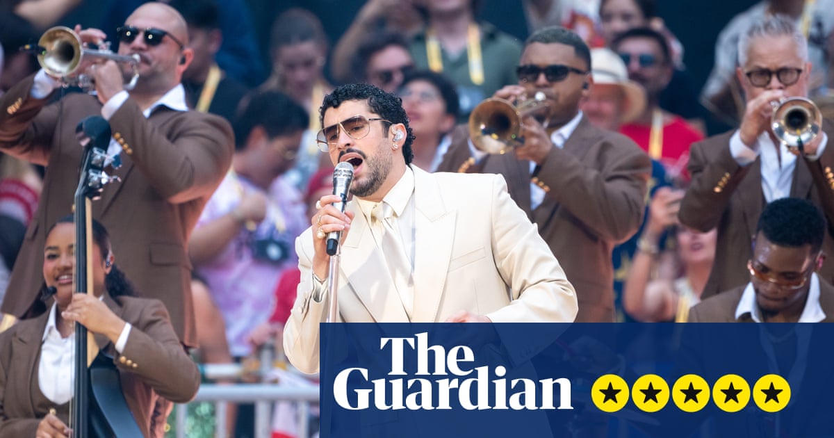 Bad Bunny дал крупнейший концерт латиноамериканского артиста в Британии