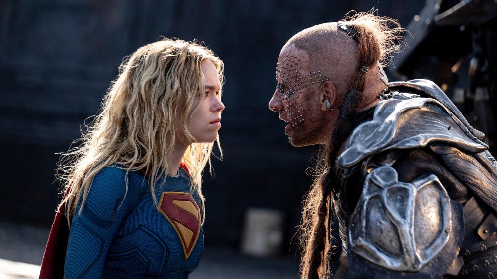 «Супергёрл» Милли Олкок: рецензия Variety на новый фильм DC — плоский и претенциозный