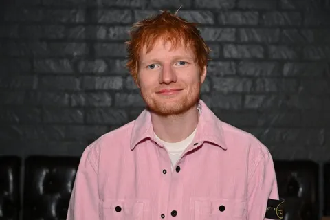 Эд Ширан подписывает контракт с Interscope Records после ухода из Warner Music