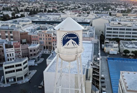 Paramount настаивает на закрытии сделки с WBD в срок, несмотря на антимонопольные иски