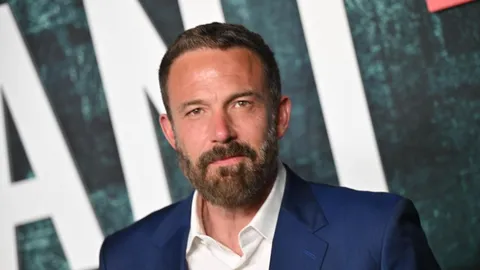 Netflix купила стартап Бена Аффлека за 587 миллионов долларов